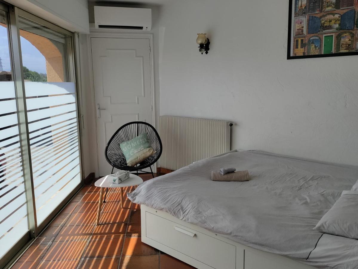 Rez-De-Villa Mougins Kültér fotó